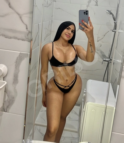 I am Rosa, a woman with an open mind, a naughty face and the body of a Latin Goddess. Come meet me, we will have a great time. I am very hot.