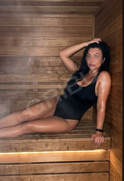 Ухоженная леди ждет в гости💋👠У меня много вкусного 🫦пиши звони обсудим