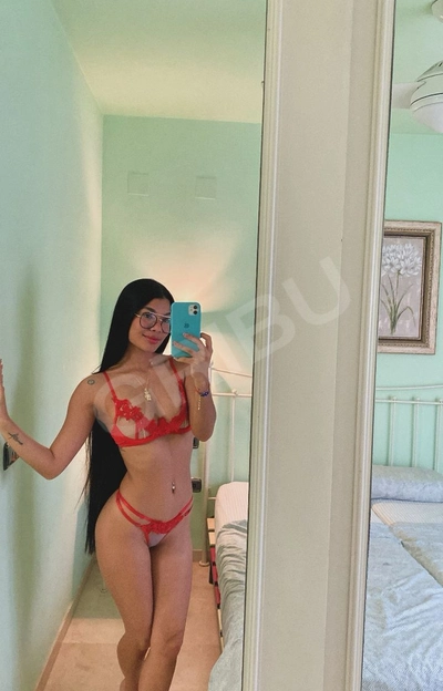 I am new in Riga and I arrive with a lot of excitement to meet people and create beautiful moments. I am a nice, friendly, and approachable person, and I love offering special times that turn into unforgettable experiences. If you are looking for authentic company and a connection that flows, I would be delighted to spend time with you. 


Я новенькая в Риге и приехала с большим желанием познакомиться с людьми и создать красивые моменты. Я приятный, дружелюбный и открытый человек, и мне нравится дарить особенные моменты, которые становятся незабываемыми впечатлениями. Если ты ищешь настоящую компанию и связь, которая течет естественно, я буду рада провести с тобой время.