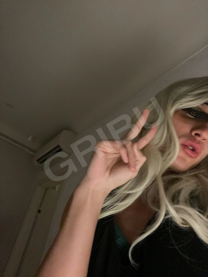 Advertisement (8835157) - CDmeitene 11
