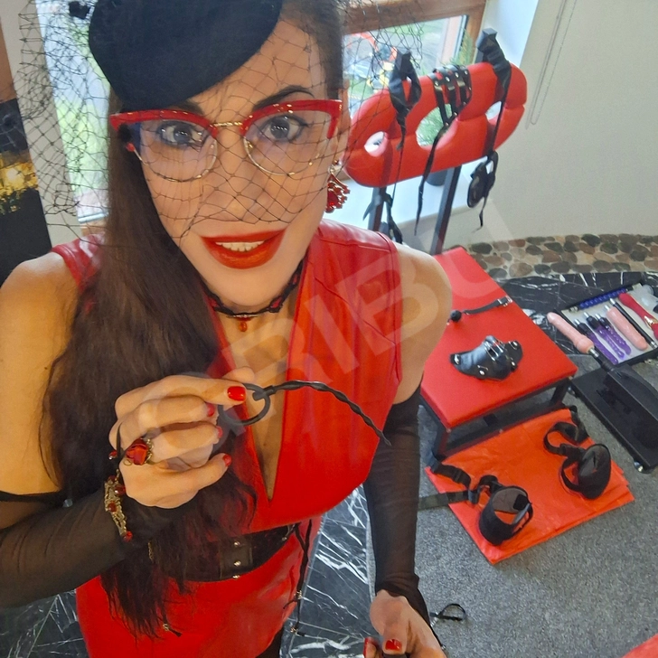 Advertisement (8586959) - MISTRESS_JULIA 33