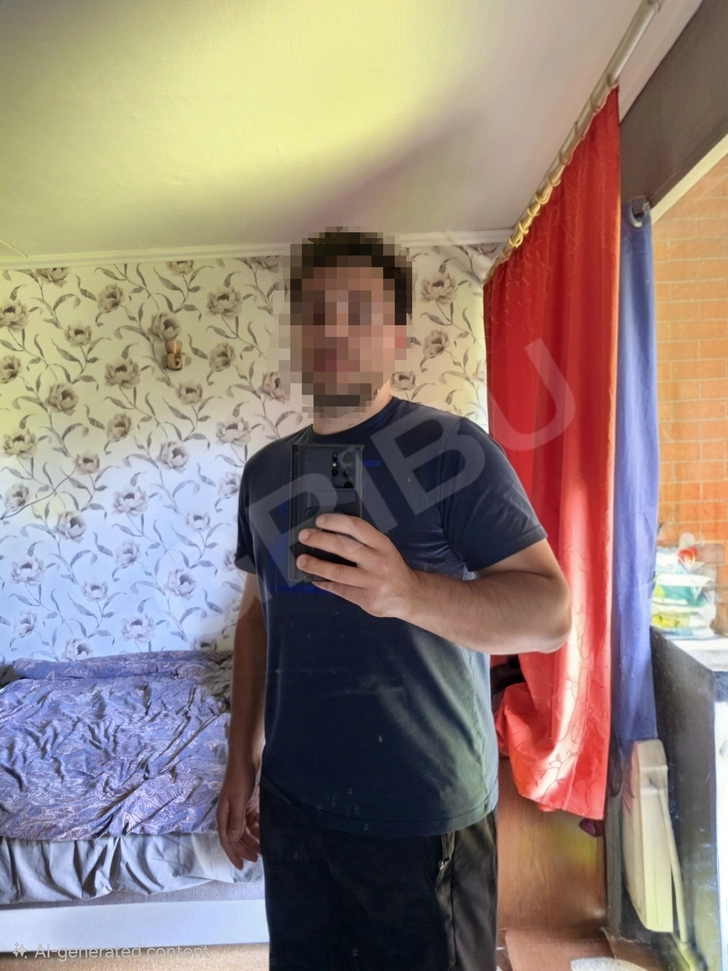 Advertisement (8840321) - Artiss25 2