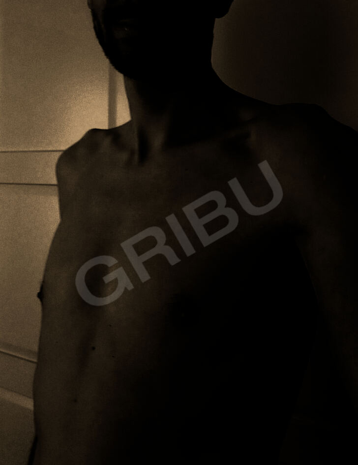 Advertisement (8676452) - Niccolo 1