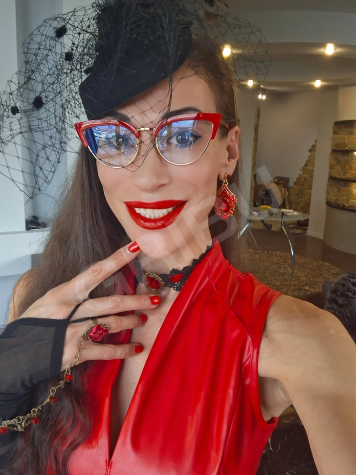 Advertisement (8586959) - MISTRESS_JULIA 22