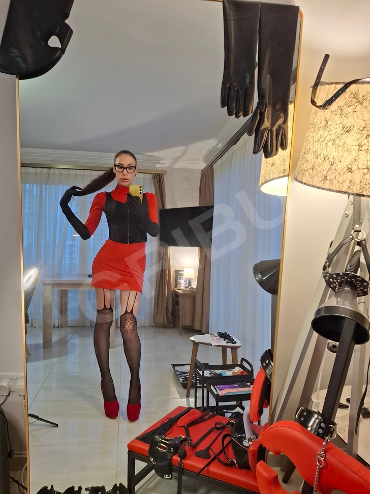 Advertisement (8586959) - MISTRESS_JULIA 64
