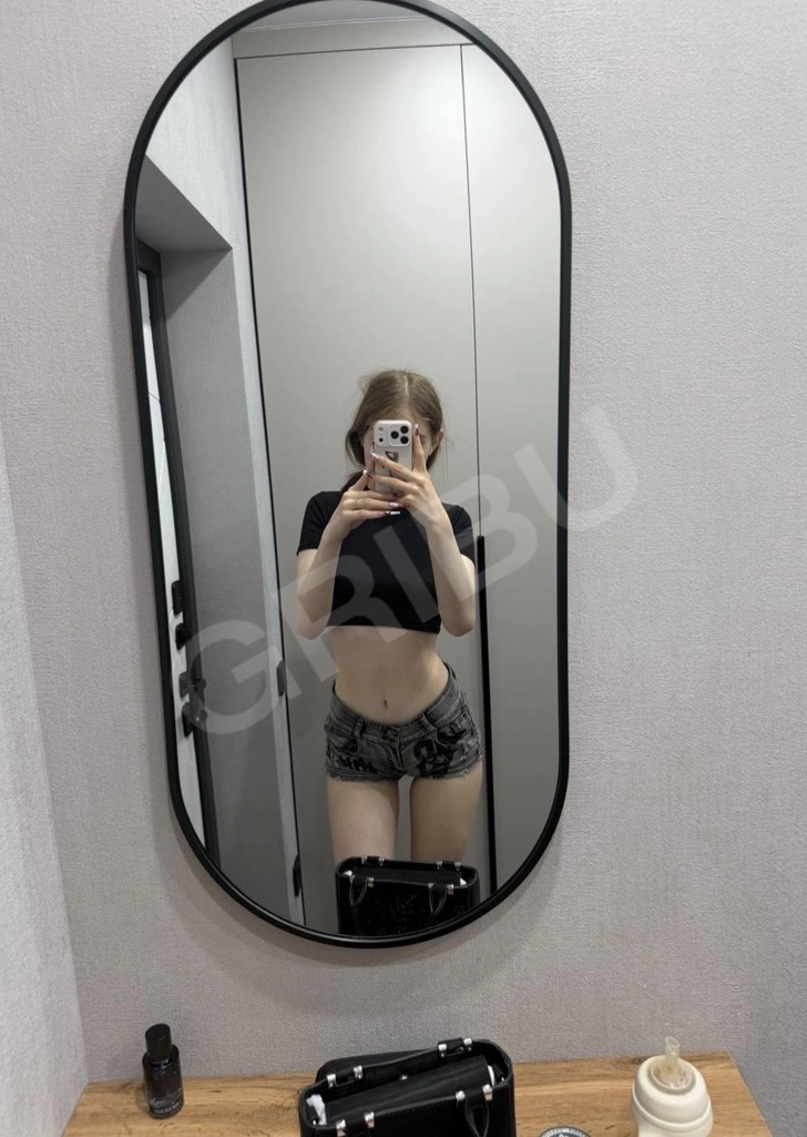 Объявление (8851346) - HotWifeReal 1