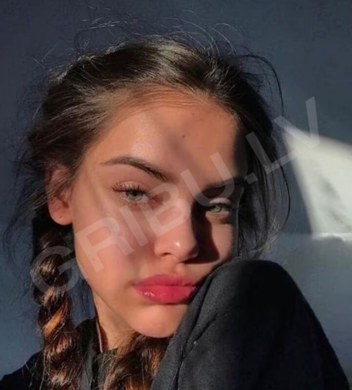 Laurinaa1454460