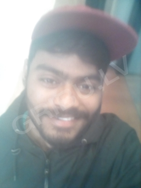 Stunningsai7774061373