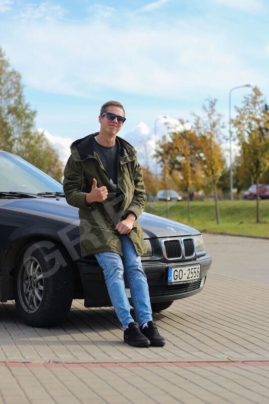 Girtucis301560907