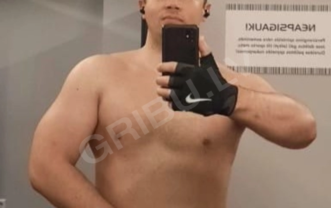 Alex6969692975767