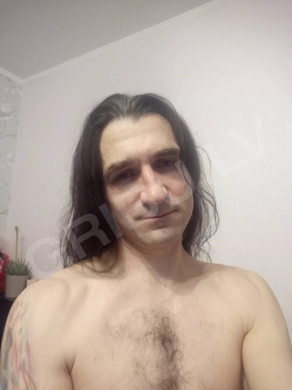 JackieAlone3304255