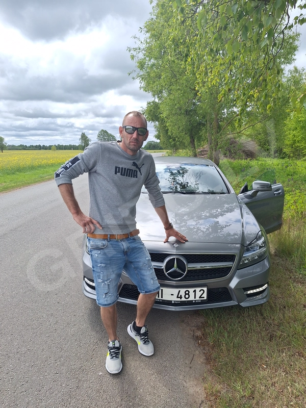 Marelis1234141339