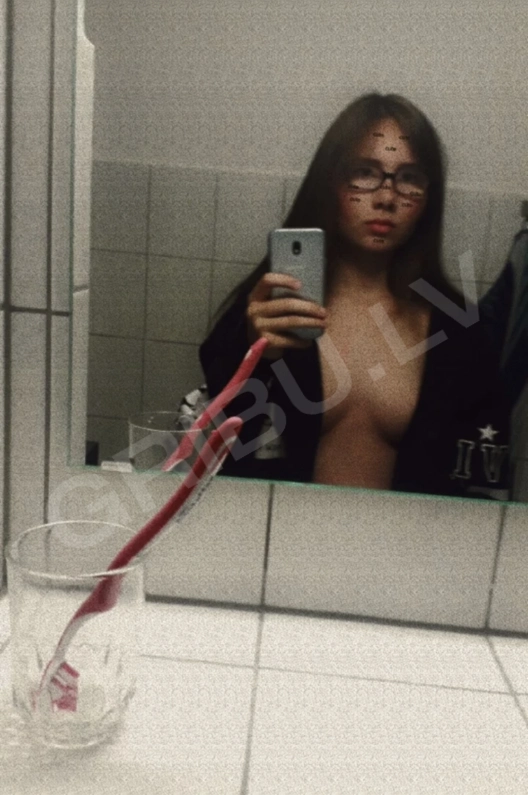 Sexy naked photo of a girl Zane270 3174421