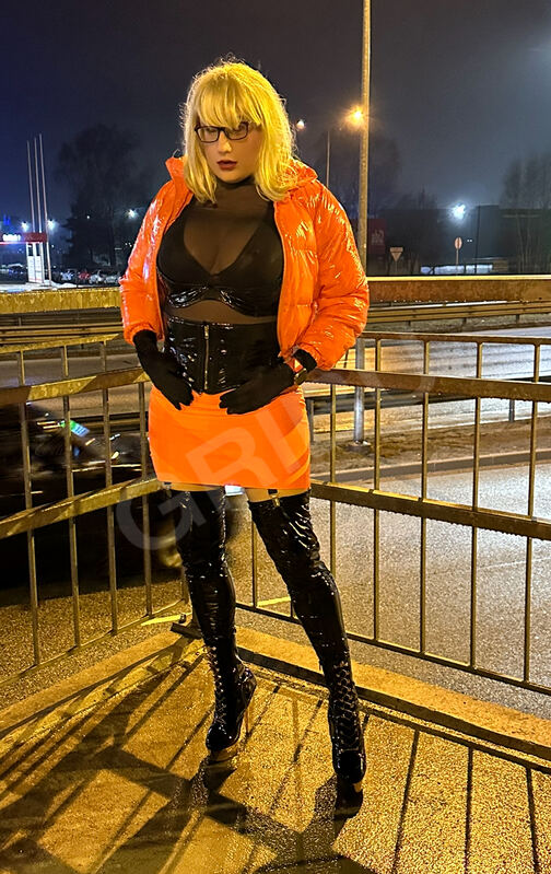 LatexDol695957053