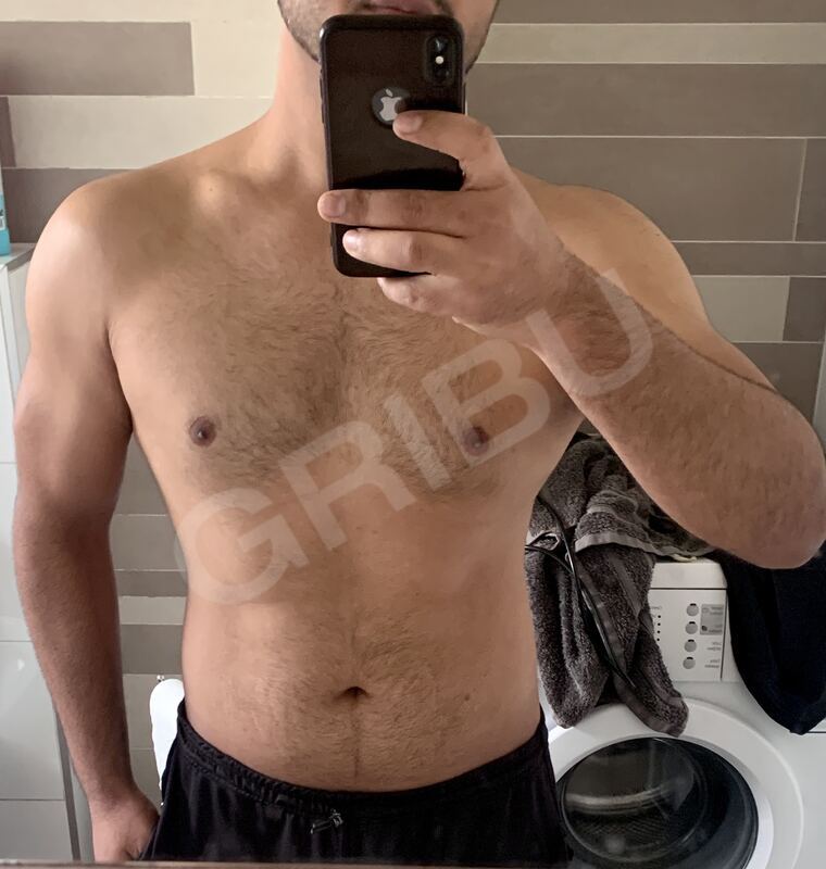 JohnF4137123