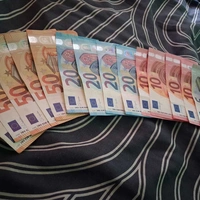 Karliti249377