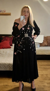 Angela6